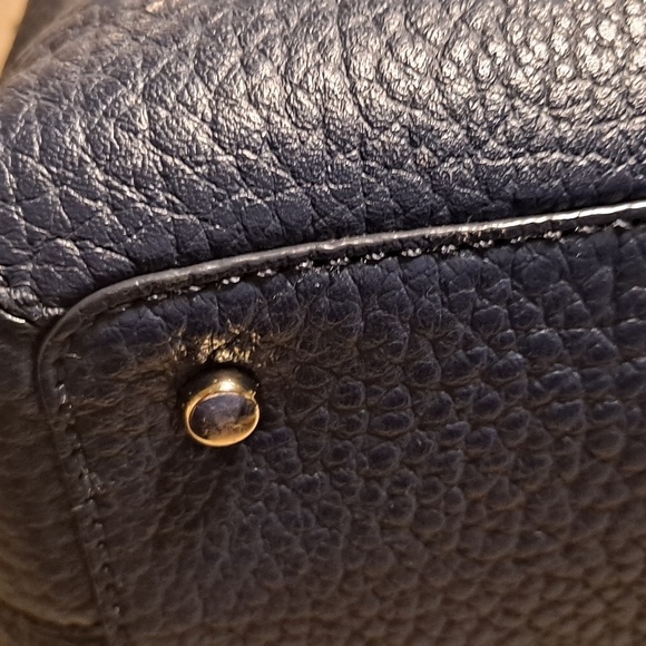 KATE SPADE LAINEY LARGE PEBBLE LEATHER NAVY SATCHEL. - Picture 4 of 8